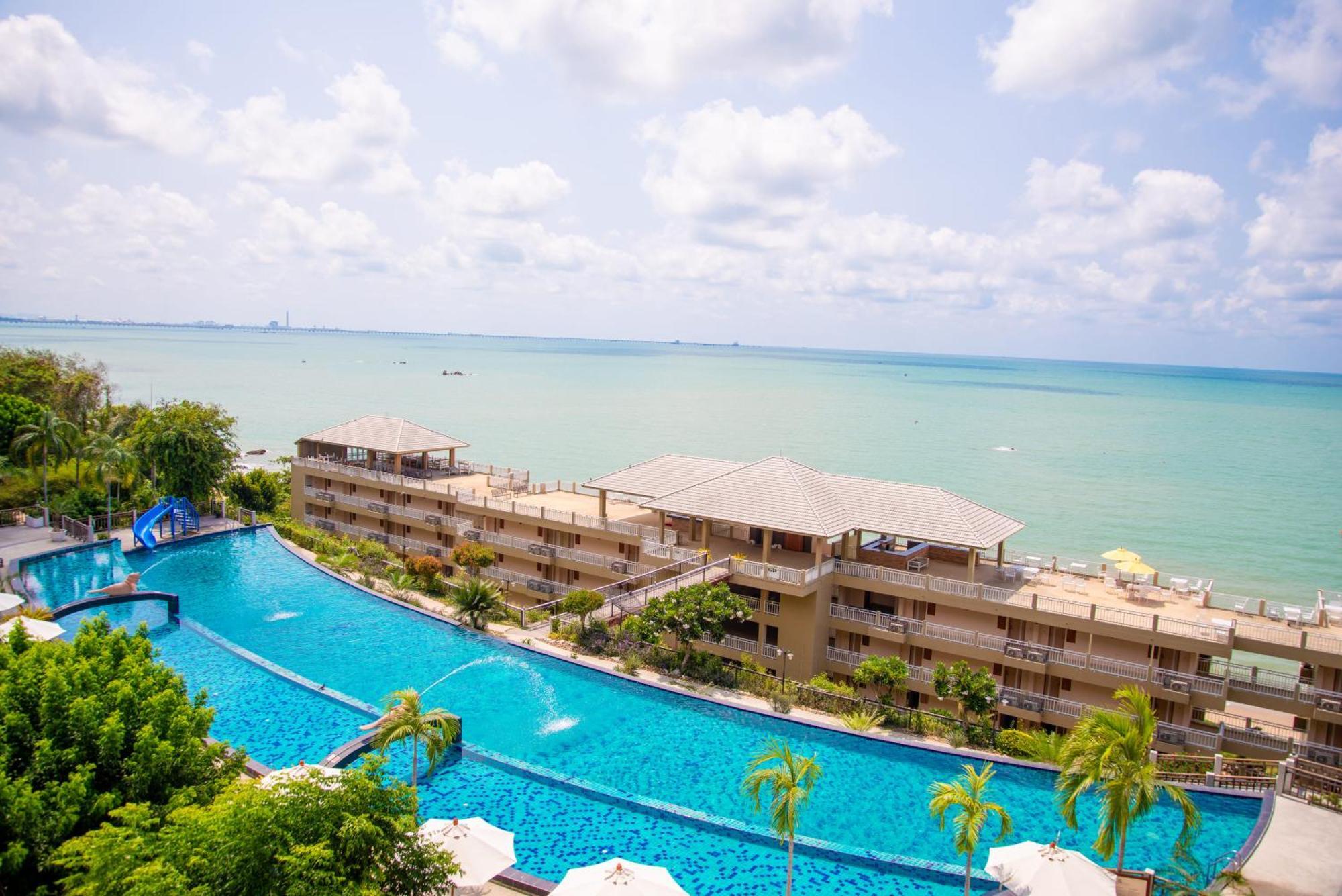 Royal Phala Cliff Beach Resort Ban Chang  Buitenkant foto