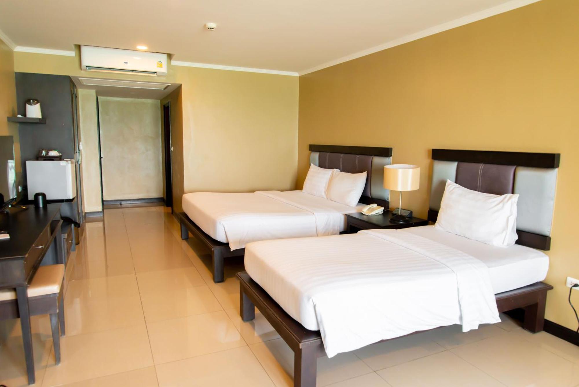 Royal Phala Cliff Beach Resort Ban Chang  Buitenkant foto