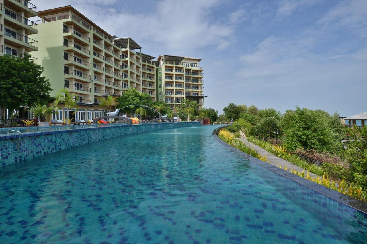 Royal Phala Cliff Beach Resort Ban Chang  Buitenkant foto