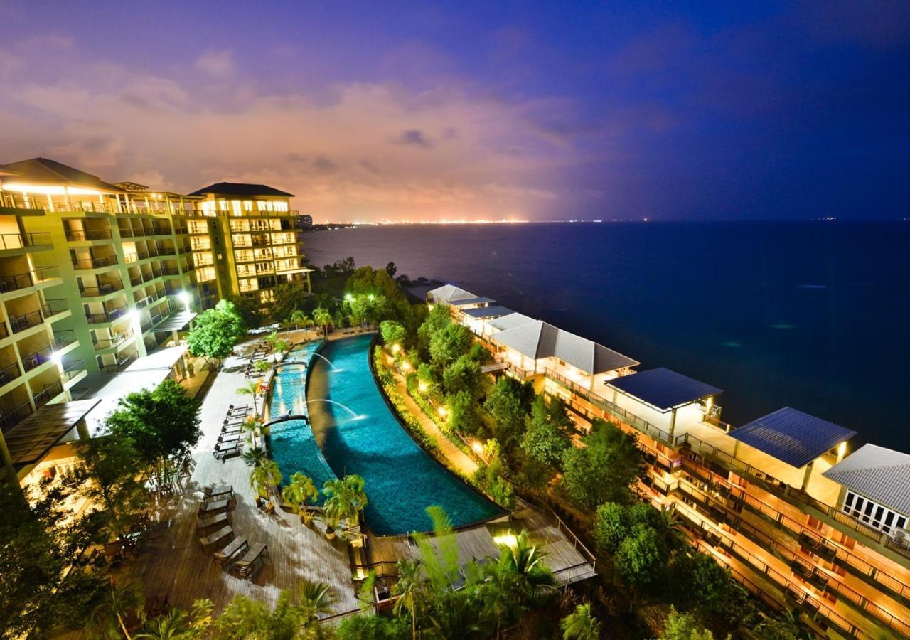 Royal Phala Cliff Beach Resort Ban Chang  Buitenkant foto